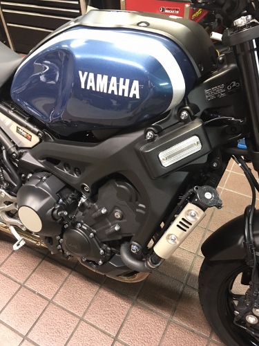 YAMAHA(ヤマハ）XSR900 ヒューズボックスカバー 試作