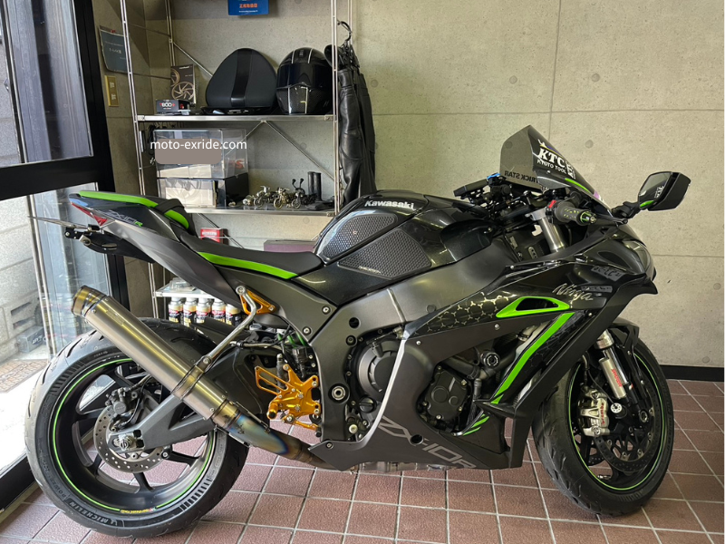 KAWASAKI Ninja ZX-10R SE(ニンジャ ZX-10R SE)SHOWA電子制御サスペンションフルオーバーホール　全体横から